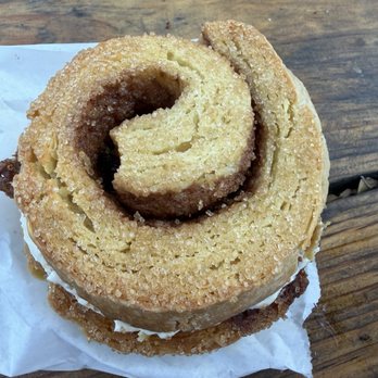 Briscuits - Inside out cinnamon roll - Barbeque Near Me - Austin, Texas Briscuits - Inside out cinnamon roll - Barbeque Near Me - Austin, Texas
