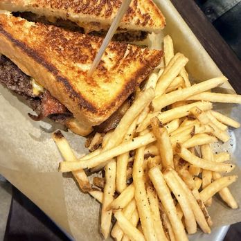 Buffalo Wild Wings - Bacon Patty Melt - Chicken Wings Near Me - San Diego, California Buffalo Wild Wings - Bacon Patty Melt - Chicken Wings Near Me - San Diego, California