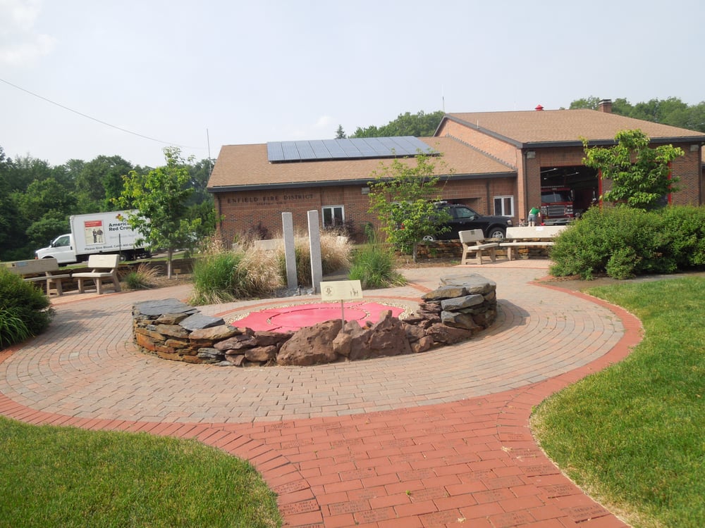 ENFIELD 9/11 MONUMENT Updated July 2024 15 Photos 199 Weymouth Rd