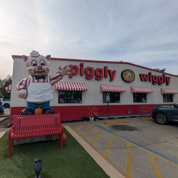 Piggly Wiggly - Grocery Near Me - Milton, Florida