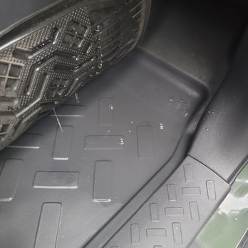 Mullinax Ford - Water on the floor after it rained. Traced to improperly installed roof rack. Dealer should have noticed and advised or repaired. - Car Dealers Near Me - Lake Park, Florida Mullinax Ford - Water on the floor after it rained. Traced to improperly installed roof rack. Dealer should have noticed and advised or repaired. - Car Dealers Near Me - Lake Park, Florida