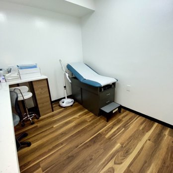 Balance Choice Care - GYN Exam Room - Family Practice Near Me - Brooklyn, New York