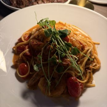 Perla Oyster Bar And Grill - Seafood Near Me - Woodbridge, Ontario