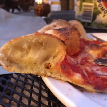 Craft Pizza - Airy, delicious crust! - Pizza Near Me - Chicago, Illinois