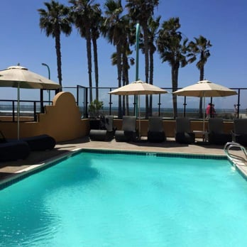 Ocean Park Inn - Pool is boardwalk and ocean front - San Diego, CA