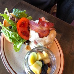 Wilson Creek Cafe - Brenty w a fruit cup