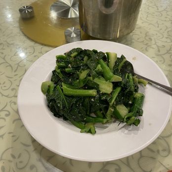 Garden Restaurant - Chinese broccoli with garlic - Dim Sum Near Me - Garland, Texas