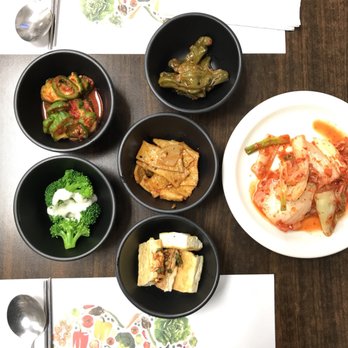 New Seoul Restaurant - Banchan (side dish) set - Korean Near Me - Lynnwood, Washington New Seoul Restaurant - Banchan (side dish) set - Korean Near Me - Lynnwood, Washington