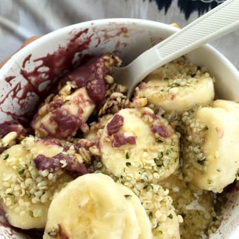 Backyard Bowls - Small Diego Bowl. Heaven! - Juice Bars & Smoothies Near Me - Goleta, California