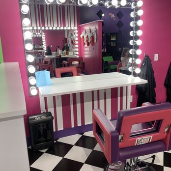 Sharkey’s Cuts for Kids - Kids Hair Salons Near Me - Peoria, Arizona