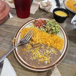 Side of rice and beans for my Molcajete Side of rice and beans for my Molcajete