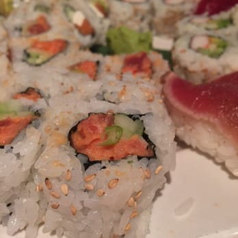 Sushi On Oracle - Spicy Tuna Roll and Tuna Tataki nigiri - Sushi Bars Near Me - Tucson, Arizona Sushi On Oracle - Spicy Tuna Roll and Tuna Tataki nigiri - Sushi Bars Near Me - Tucson, Arizona