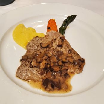 Celestino Restaurant - Veal Scallopini - Italian Near Me - Pasadena, California