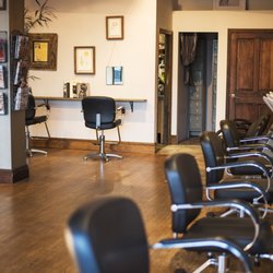 Salon Firefly - Salon Firefly - Styling floor