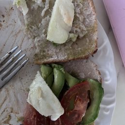 No pesto, not toasted - not by request