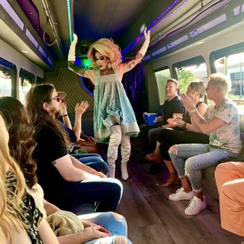 Big Drag Bus - The Princess! - Bus Tours Near Me - Nashville, Tennessee