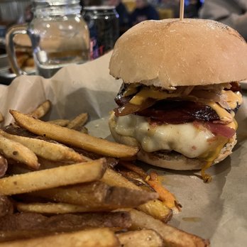 ALE RAE GRILL - Updated January 2026 - 49 Photos & 41 Reviews - 900 N ...