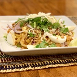 Inlay Burmese Kitchen - N1. Nan Gyi Thoke