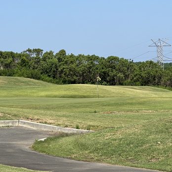 Harry L. Jones Sr. Golf Course - Chipping area - Golf Near Me - Charlotte, North Carolina