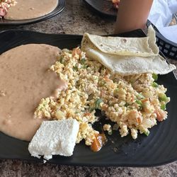 Huevos a la Mexicana