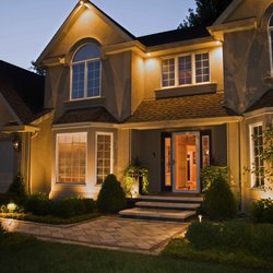 CB Conlin Landscapes - Entryway landscape, pathway and lighting