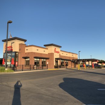 Chick-fil-A - Front of Chick-fil-A with drive thru. - Fast Food Near Me - Wichita Falls, Texas
