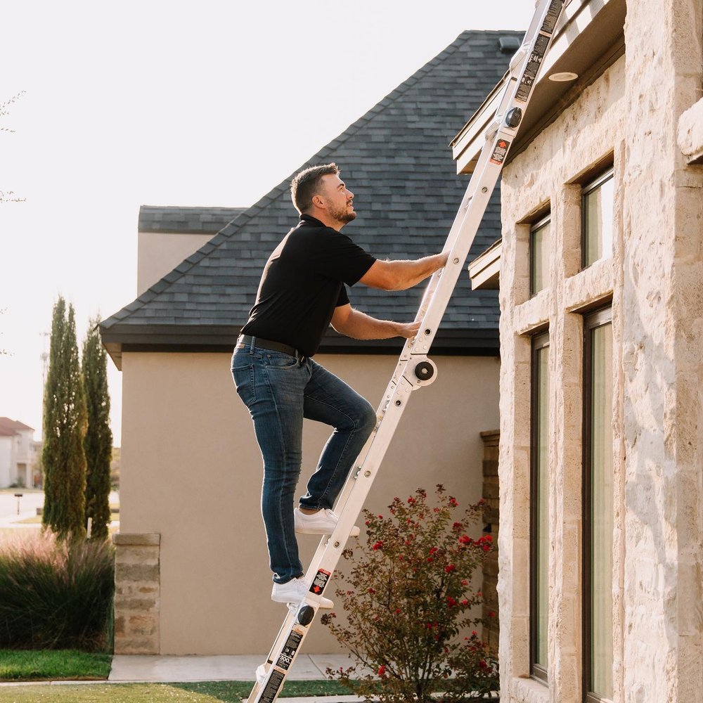 Slide of Good Guys Roofing