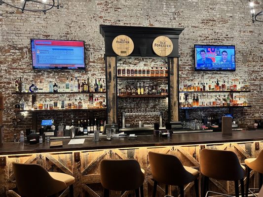 The Exchange Pub + Kitchen by null