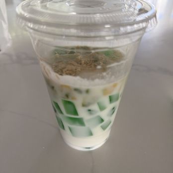 La Ka Viet - D8. Avocado Dessert - Desserts Near Me - Westminster, California La Ka Viet - D8. Avocado Dessert - Desserts Near Me - Westminster, California