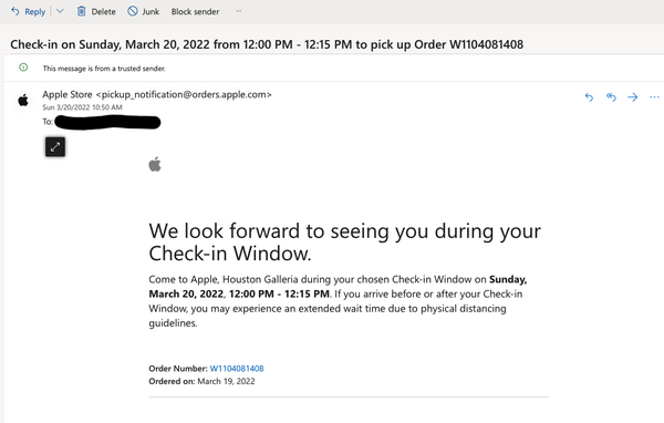 Apple Houston Galleria by null