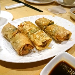 Steamed Bean Curd Roll with Broth 上汤鲜竹卷