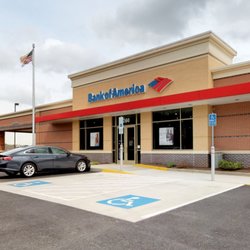 Bank of America Financial Center - Storefront