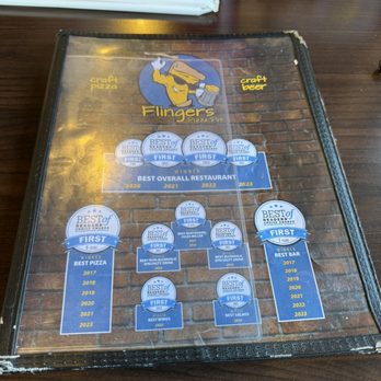 Flingers Pizza Pub - Pizza Near Me - Bloomington, Illinois