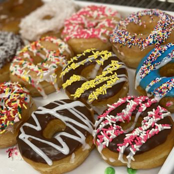 Donut Crown - Donuts Near Me - Austin, Texas Donut Crown - Donuts Near Me - Austin, Texas
