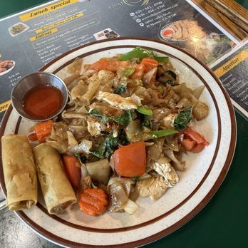 Thai Excellente Restaurant - Chicken Pad Kee Mao - Thai Near Me - El Monte, California Thai Excellente Restaurant - Chicken Pad Kee Mao - Thai Near Me - El Monte, California