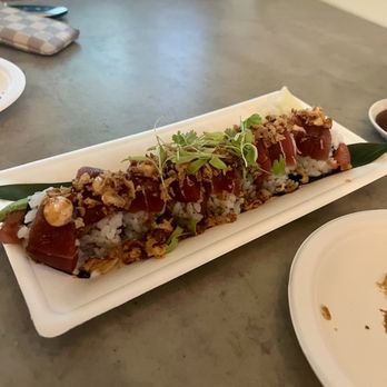 3 Monkeys Street Bar & Kitchen - Tuna Crunch Roll - Asian Fusion Near Me - Harwich, Massachusetts 3 Monkeys Street Bar & Kitchen - Tuna Crunch Roll - Asian Fusion Near Me - Harwich, Massachusetts
