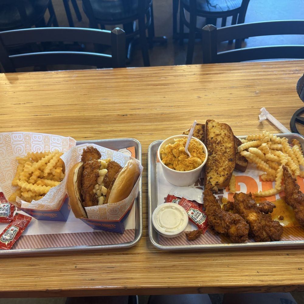 Big Chicken - Lunch - Chicken Shop Near Me - Las Vegas, Nevada