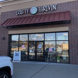 Crafty Thrivin - Store front