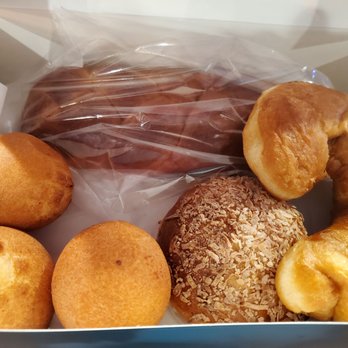 Pasabocas Colombian Bakery - A little box of heaven - Colombian Near Me - Las Vegas, Nevada