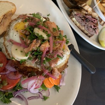 Perly's - Yiddish - Delis Near Me - Richmond, Virginia