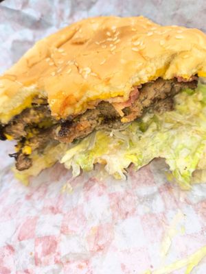 Boomer's Drive-In by null