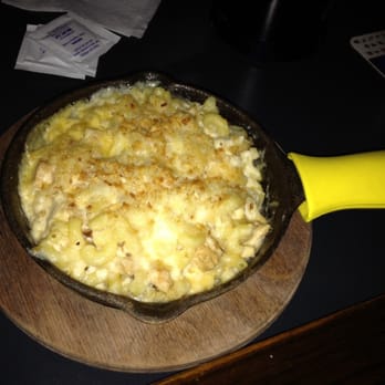 Tally-Ho - Classic 3-Cheese Mac (with grilled chicken) - Bars Near Me - Hoboken, New Jersey Tally-Ho - Classic 3-Cheese Mac (with grilled chicken) - Bars Near Me - Hoboken, New Jersey