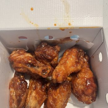 Bonchon Waldorf - Wings with yangnyeom sauce - Korean Near Me - Waldorf, Maryland