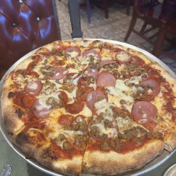 Tony's Pizza & Pasta - Meat Meatlover's Pizza - Pizza Near Me - Dallas, Texas