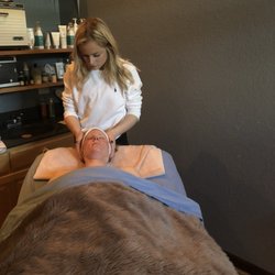 Alure Salon and Day Spa - European facial by Ashtyn. 55 mins of pure bliss