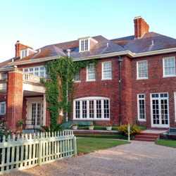Astin Mansion - Backside of the Astin Mansion!