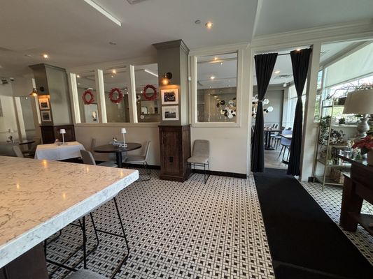 Union on the Hill Restaurant by null