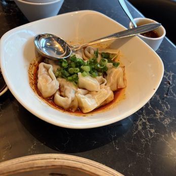 Din Tai Fung - Chicken Spicy Wontons (8 each) - Dim Sum Near Me - Anaheim, California