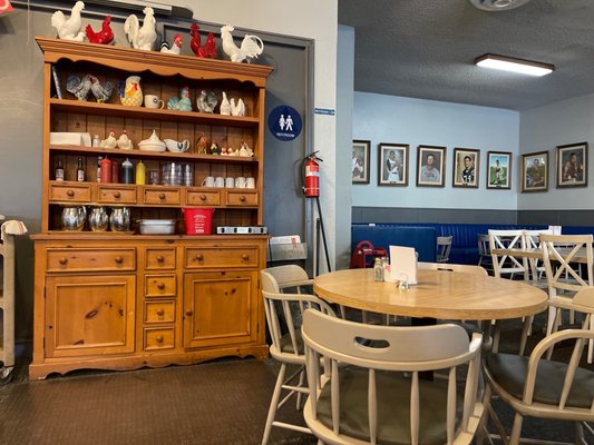 San Diego Chicken Pie Shop by null