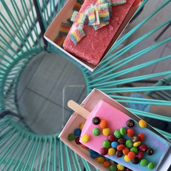 Holy Pops - Bubble gum and strawberry - Desserts Near Me - San Antonio, Texas Holy Pops - Bubble gum and strawberry - Desserts Near Me - San Antonio, Texas